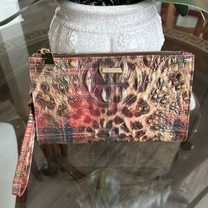 ♥️🤎BRAHMIN DAISY MELBOURNE TARTAN/ LEOPARD CROC EMBOSSED LEATHER WRISTLET!♥️🤎